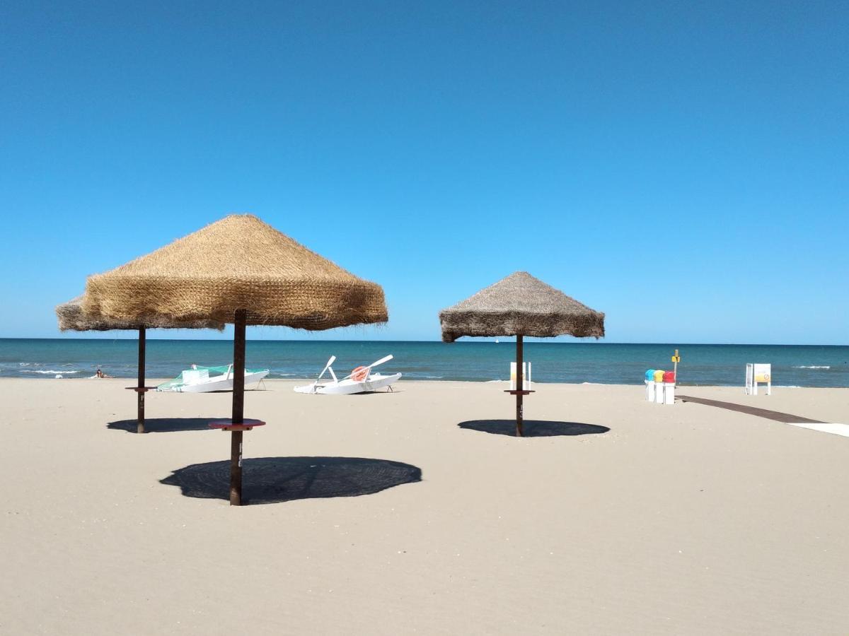 La Casa Al Mare Lägenhet Rimini Exteriör bild